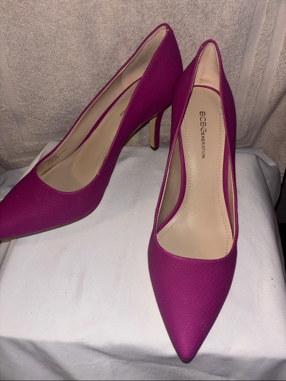 BCBGeneration Hot Pink Snakeskin Heels - Picture 2 of 4